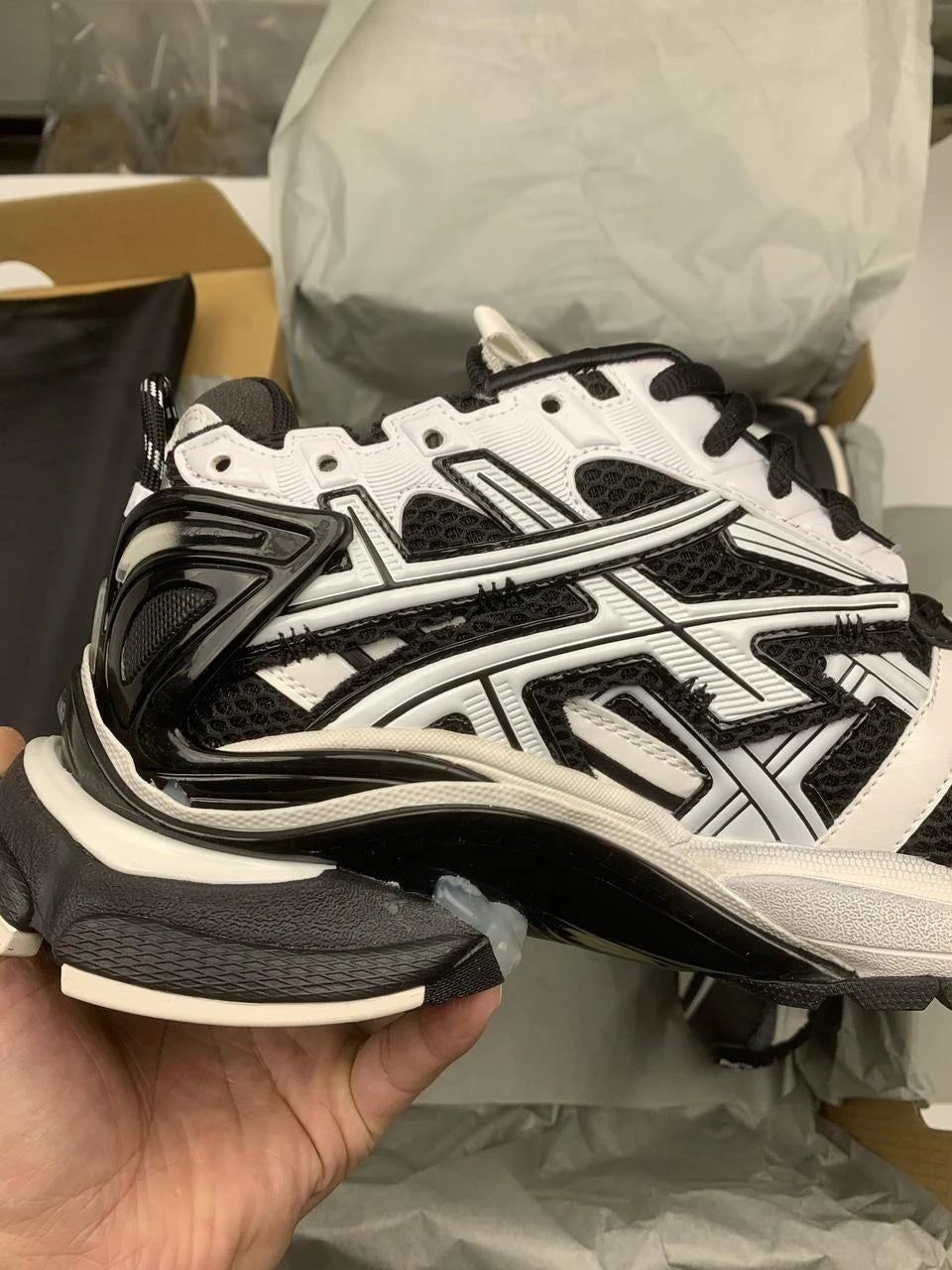 Unisex Running Shoes Polyester Upper Rubber Outsole