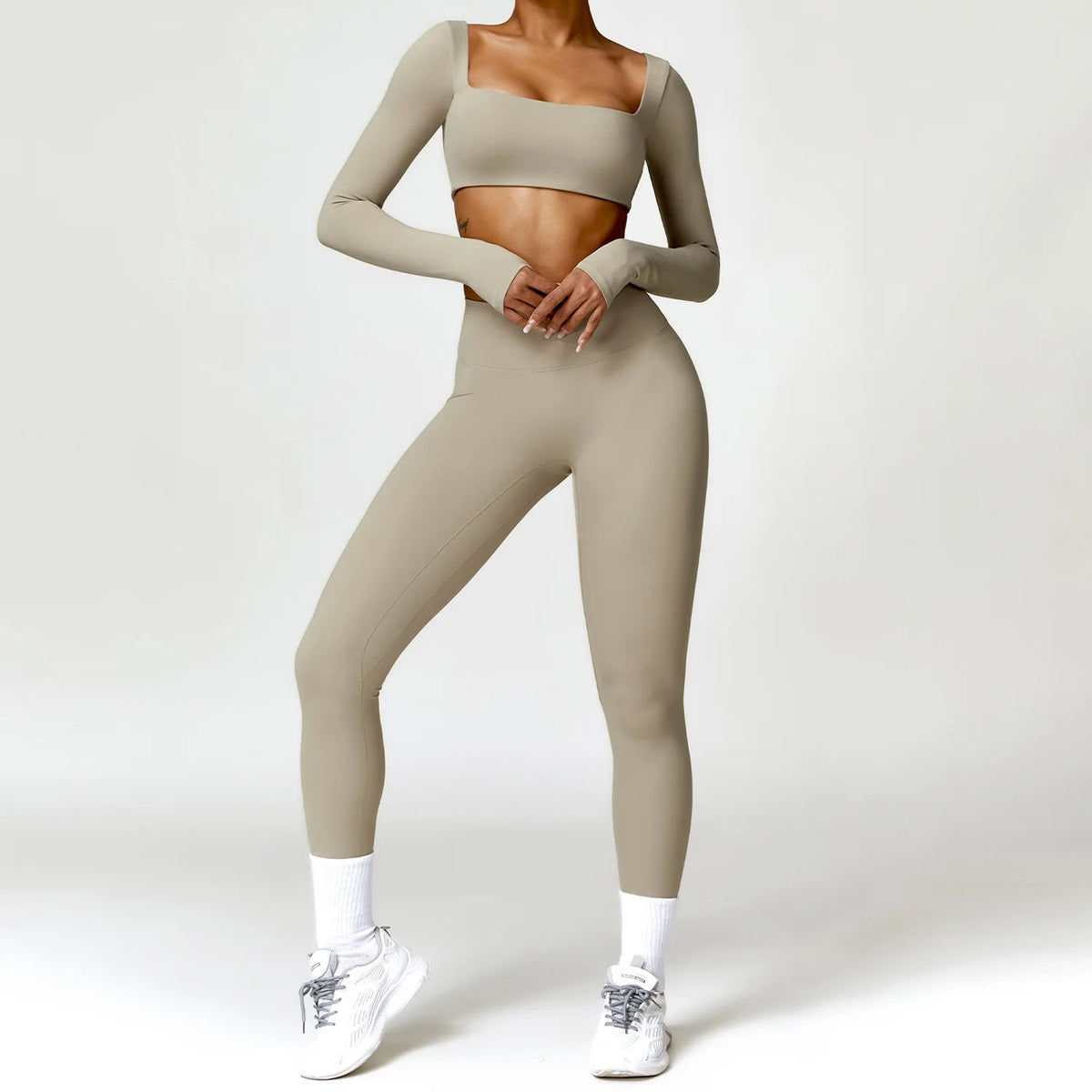Hearuisavy Women Quick Dry Two Piece Yoga Fitness Athletic Set