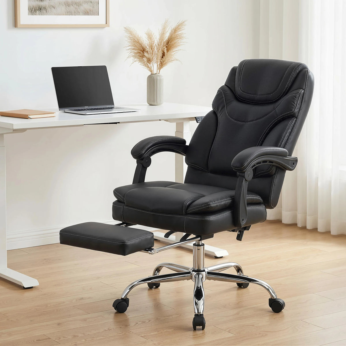 Six Point Vibration Massage Office Chair With Heated Footrest