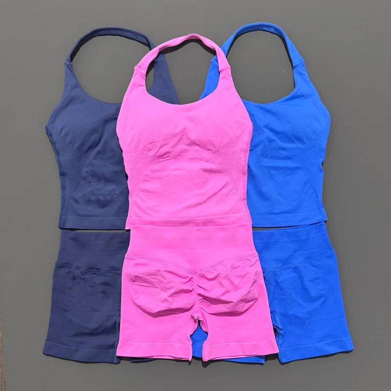 Histello Women Seamless Halter Sports Set With Strappy Crop Top